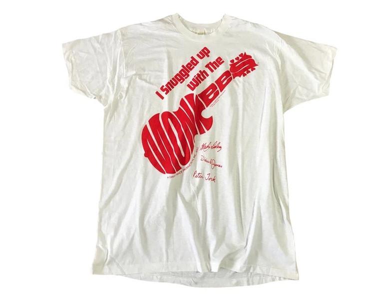 

vintage the monkees i snuggled up with the monkees 80s T-shirt, S-4XL M