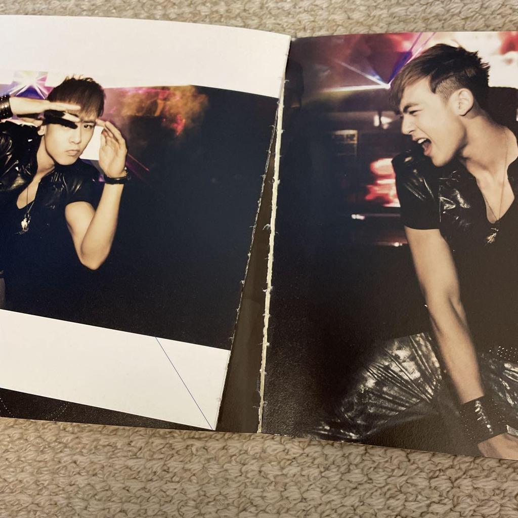 [USED] 2PM HANDS UP Signed Album