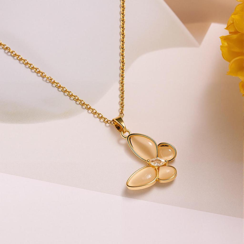 Elegant Crystal Cat Eye Butterfly Copper Pendant Necklace for Women - Niche Light Luxury Design, Tarnish-Resistant Clavicle Chain