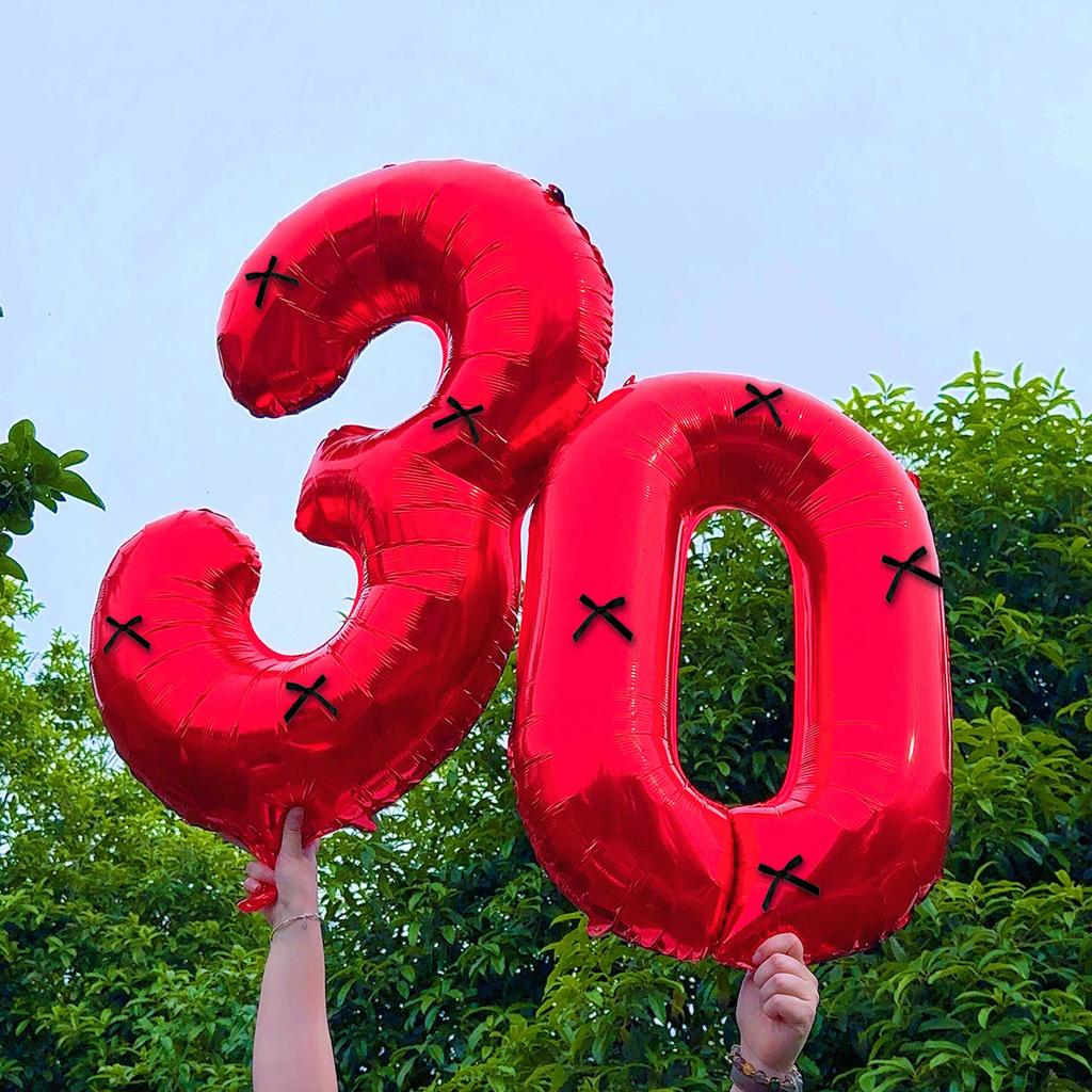 40 Inch Black Bow Decorated Red Digital Balloons 0-9 Numbers DIY Bow for Birthdays, Anniversaries, and New Year Decorations