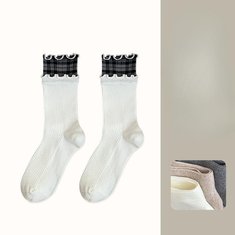 Autumn and Winter Women's Mid-calf Socks, Black Ear Edge Socks, Trendy and Casual Checkered Patchwork Boneless Cotton Socks