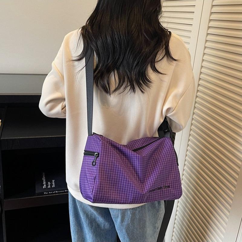 Plaid canvas bag women's large-capacity new autumn and winter shoulder messenger bag premium commuter pillow bag
