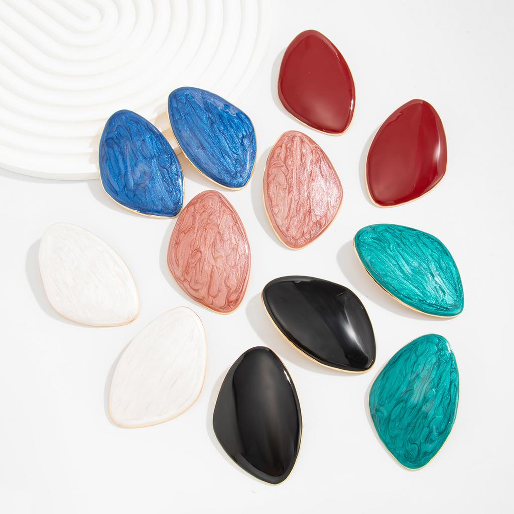 Temperament Light Luxury Resin Gem Stud Earrings, Retro Geometric Irregular Pleated Metal Oil Drop Earrings