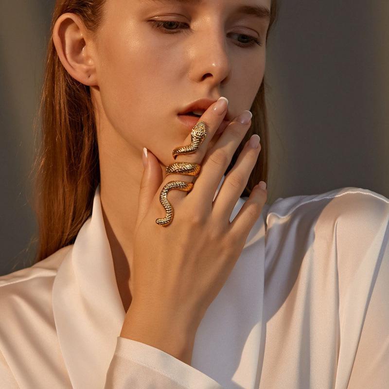 European  American Punk Snake Print Exaggerated Metal Ring золотой
