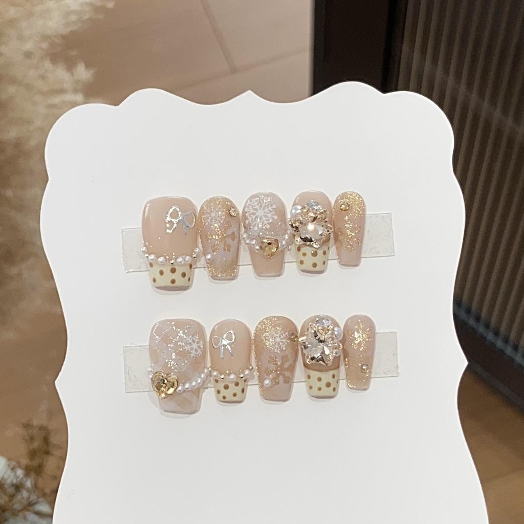 Handmade Atmosphere Cream French Hollow Snowflake Grid Snowflake Diamond Cinderella Nails