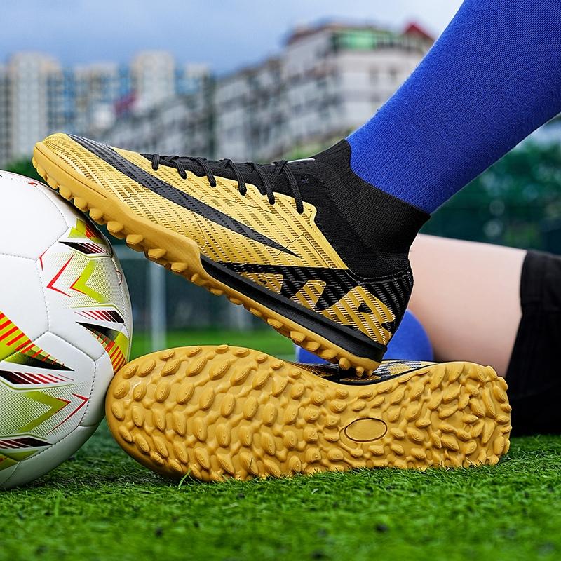 New Men Training Shoes Professional Soccer Shoes Football Boots Soccer Cleats High-quality Ultralight Outdoor Match Non-Slip