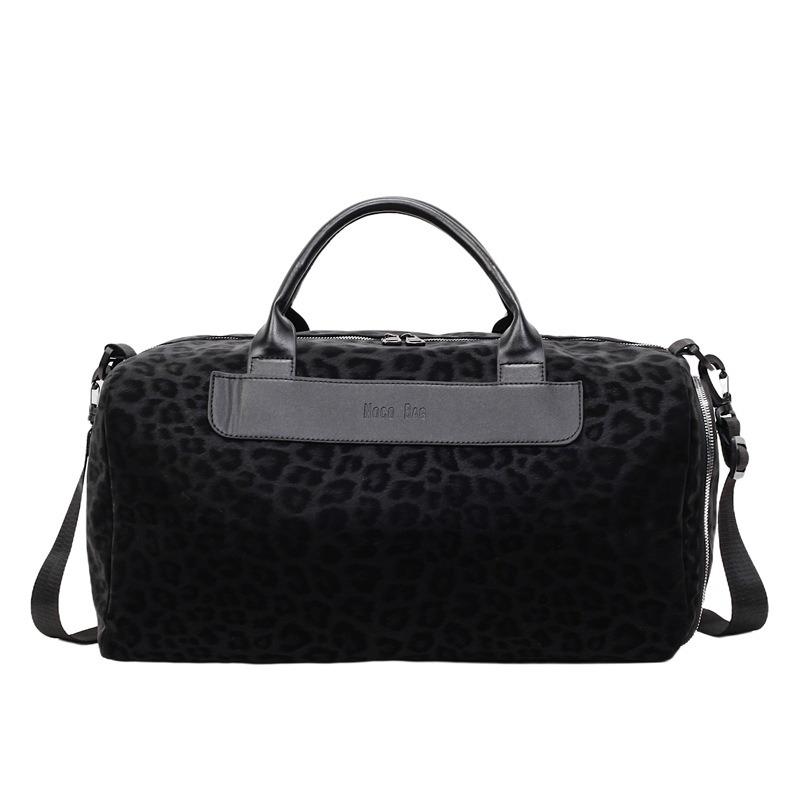 A Portable Travel Bag for Women, A Lightweight and Large-capacity Crossbody Fitness Bag with A Sense of Luxury