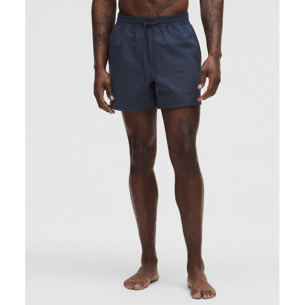 

Lululemon Плавки шорты 5 Linerless Club Blue XXL/5