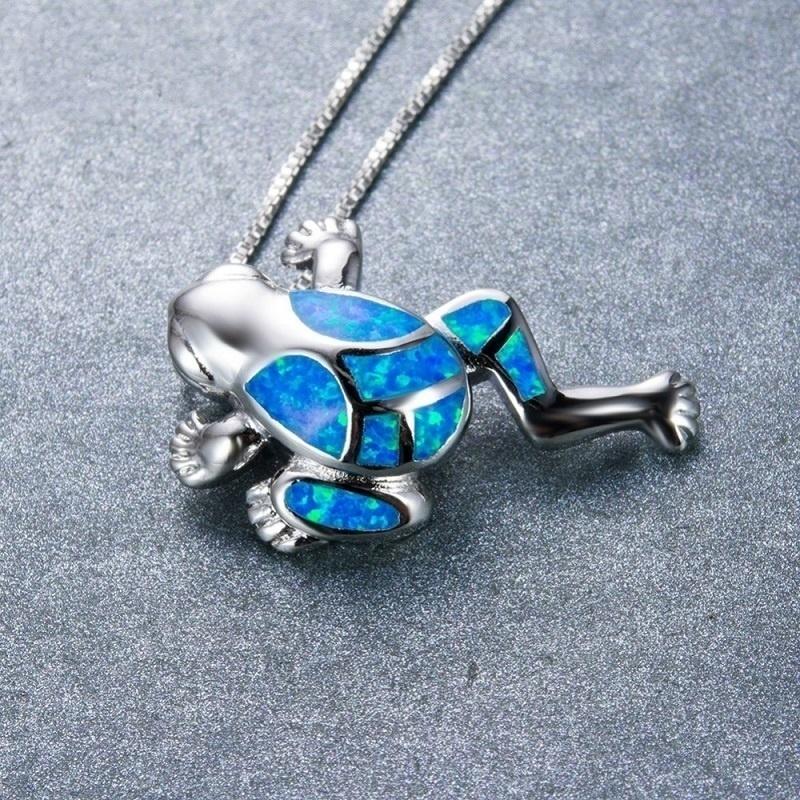 Bohemia Cute Frog Pendant Necklace For Women Inlay Blue Imitation Opal Necklace Wedding Party Jewelry Christmas Gifts for Her