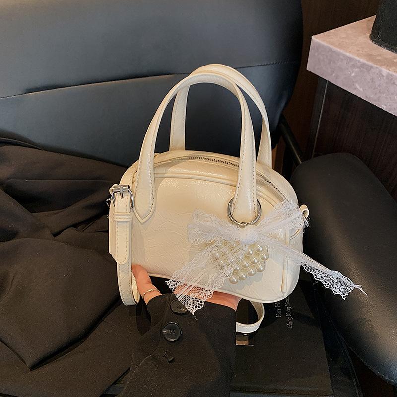 Premium sense niche bag women's spring and summer new versatile shoulder messenger bag portable work pillow bag