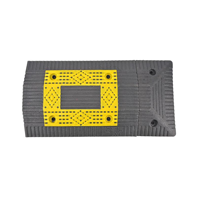 Brangdy Reflective Rubber Speed Bump