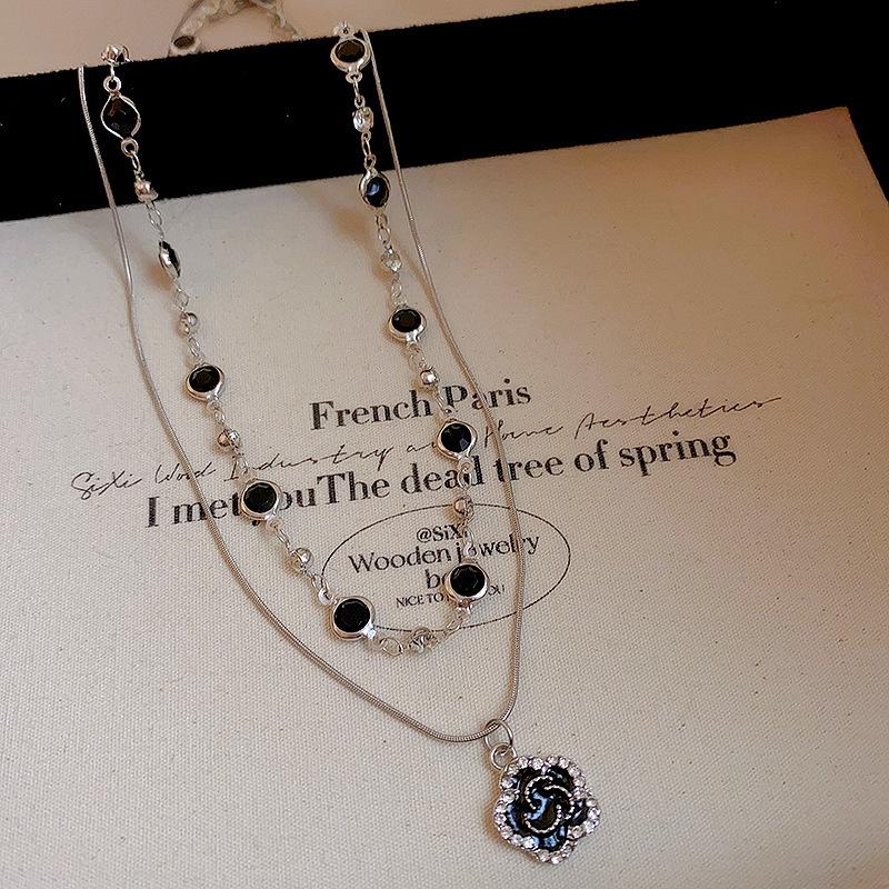 New Chinese Ethnic Style Jade Butterfly Safety Lock Necklace Temperament Collarbone Chain Personalized Design Item Decoration Wholesale