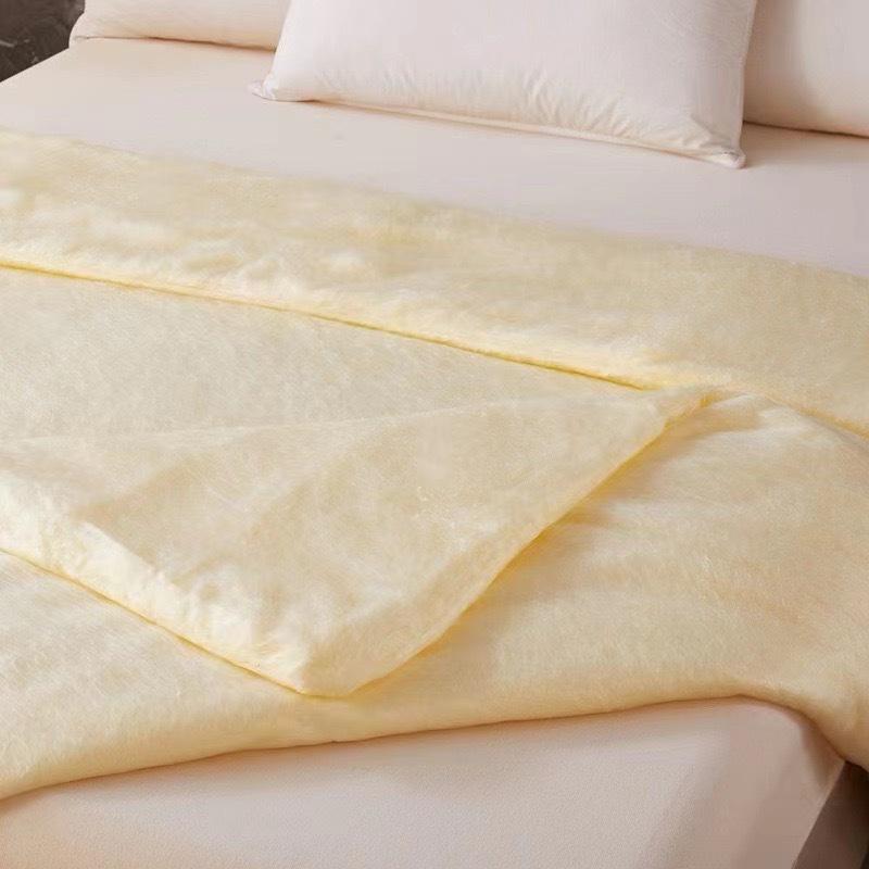 100% Handgefertigte Extra-Qualität Maulbeerseide Doppelkokon Leichte Steppdecke mit Baumwoll-Zwei-in-Eins-Doppelkern