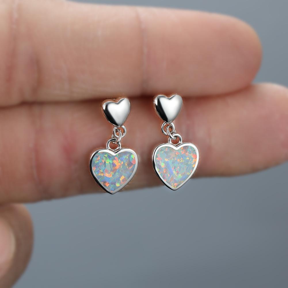 New Beautiful Love Earrings with Unique Womens Minimally Shaped Earrings and Accessories