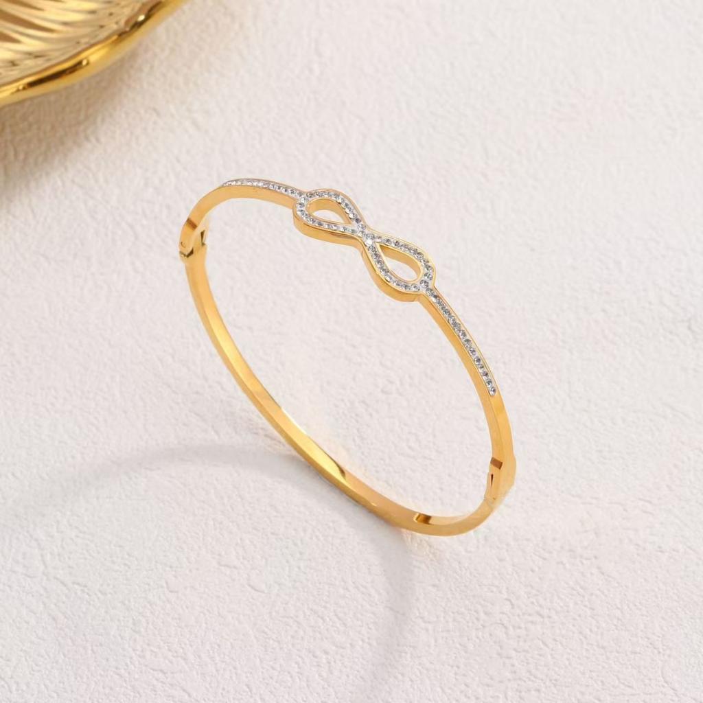 2026 Light Luxury Version 8-character Knot Women's Bracelet Does Not Fade Versatile Temperament Bracelet Hand Jewelry