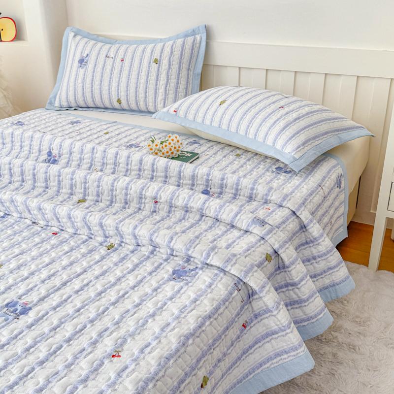 1Pc Purple Flower Quilted Bedspreads For Bed Thick Patchwork Blanket Single/Queen/King Floral Style Quilted Duvet Soft Bedspread