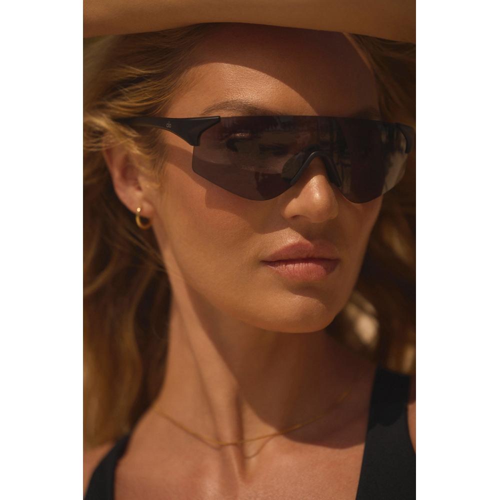 

Alo Yoga Speed Sunglasses Black
