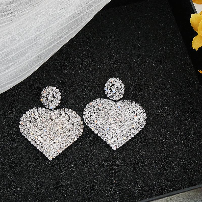 Evropská a americká móda Exagerované geometrické náušnice Láska s plným diamantem Všestranné temperamentní čtvercové náušnice ve tvaru diamantu pro ženy