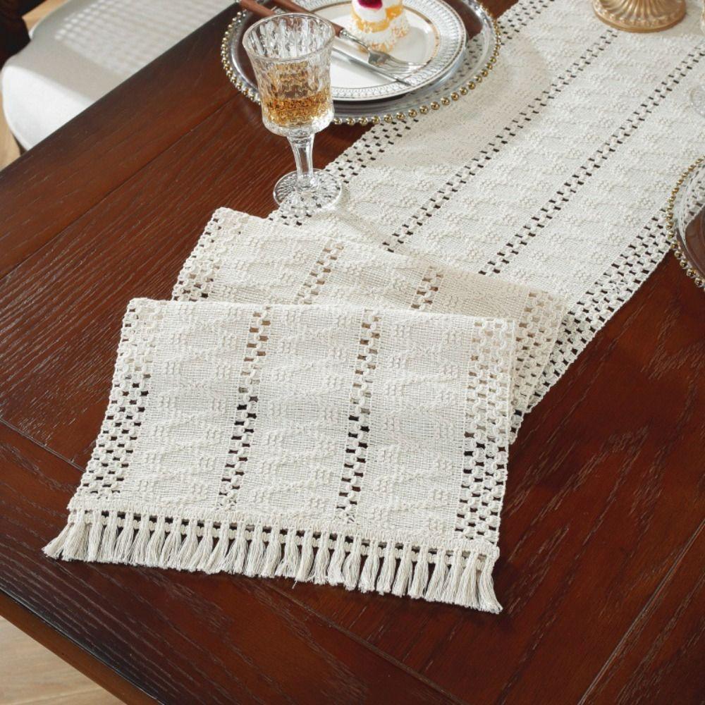 American Style Cotton and Linen Table Runner Solid Color Rectangular Festival Dining Table Cover Rustic with Tassel