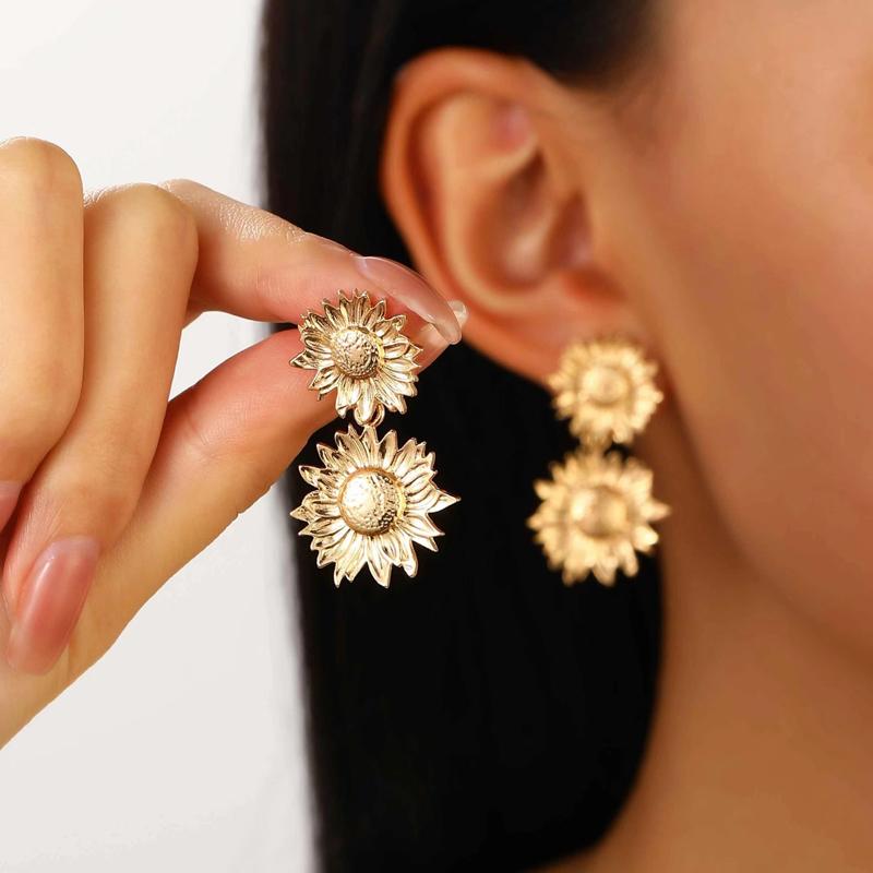 Punk Metal Ginkgo Leaf Stud Earrings for Women Exaggerated Double-Layered Flower Personality Earrings Gothic Charms Jewelry Gift