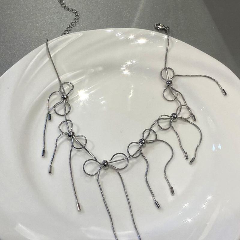 Süßer Y2k-Stil Kurze Schlüsselbeinkette Metall Schleife Anhänger Charm Halskette Verstellbare Halskette für Jubiläumsfeier