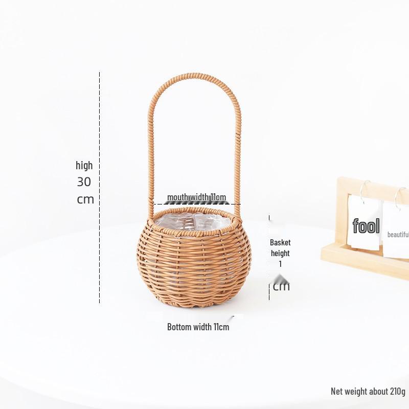 Handheld Woven Rattan Basket: Ideal for Flowers, Fruit, Gifts, Storage, and Souvenirs - Perfect for Flower Shops and Children's Day Celebrations.