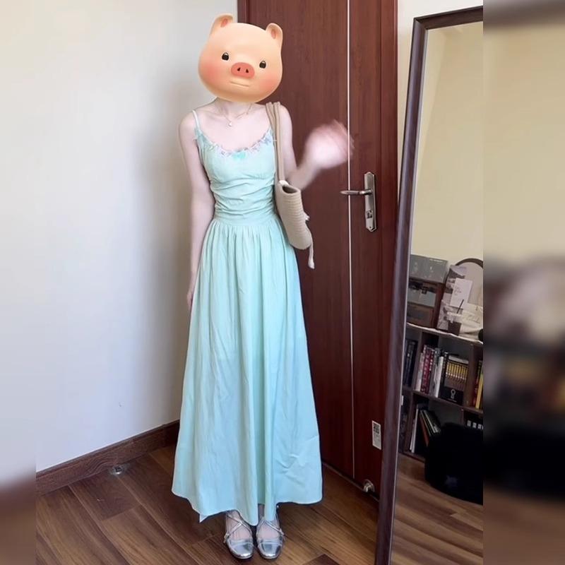 Seaside Vacation Green Halter Suspender Dress Children's Summer New Small Waist Dress