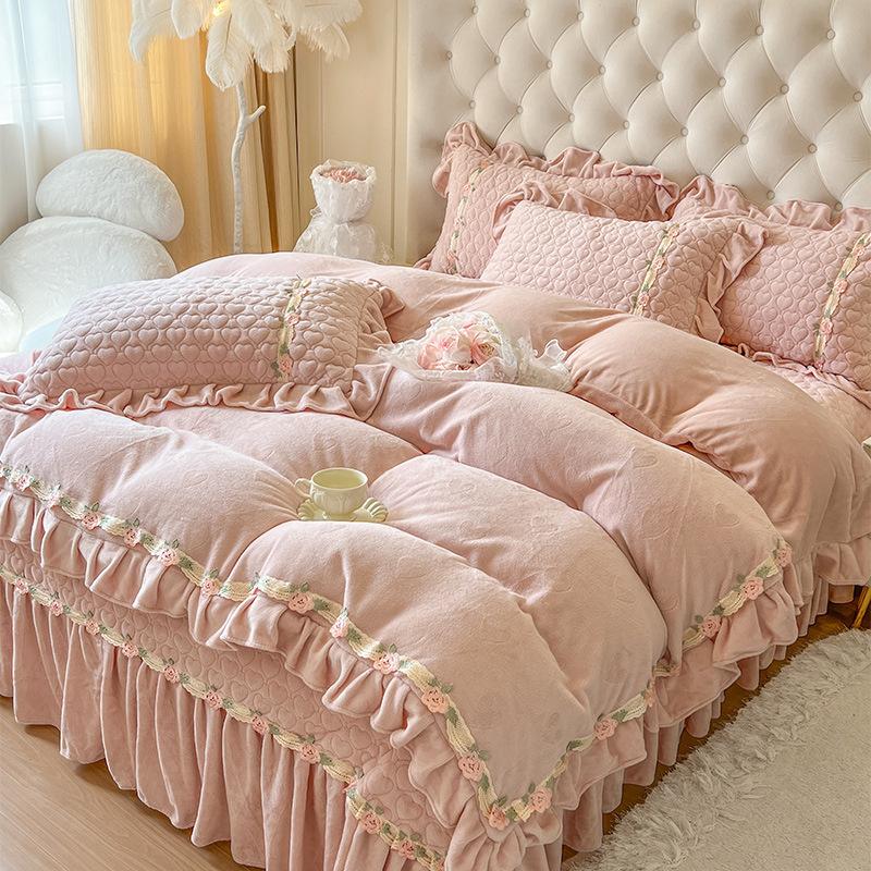 

Девочка Утолщенный Молочный Флис Четыре Предмета Принцесса Стиль Двусторонний Плюшевый Коралловый Флис Кружево Пододеяльник Стеганое Покрывало Набитое Покрывало 2.0m width (quilt cover 220 * 240) 4pc