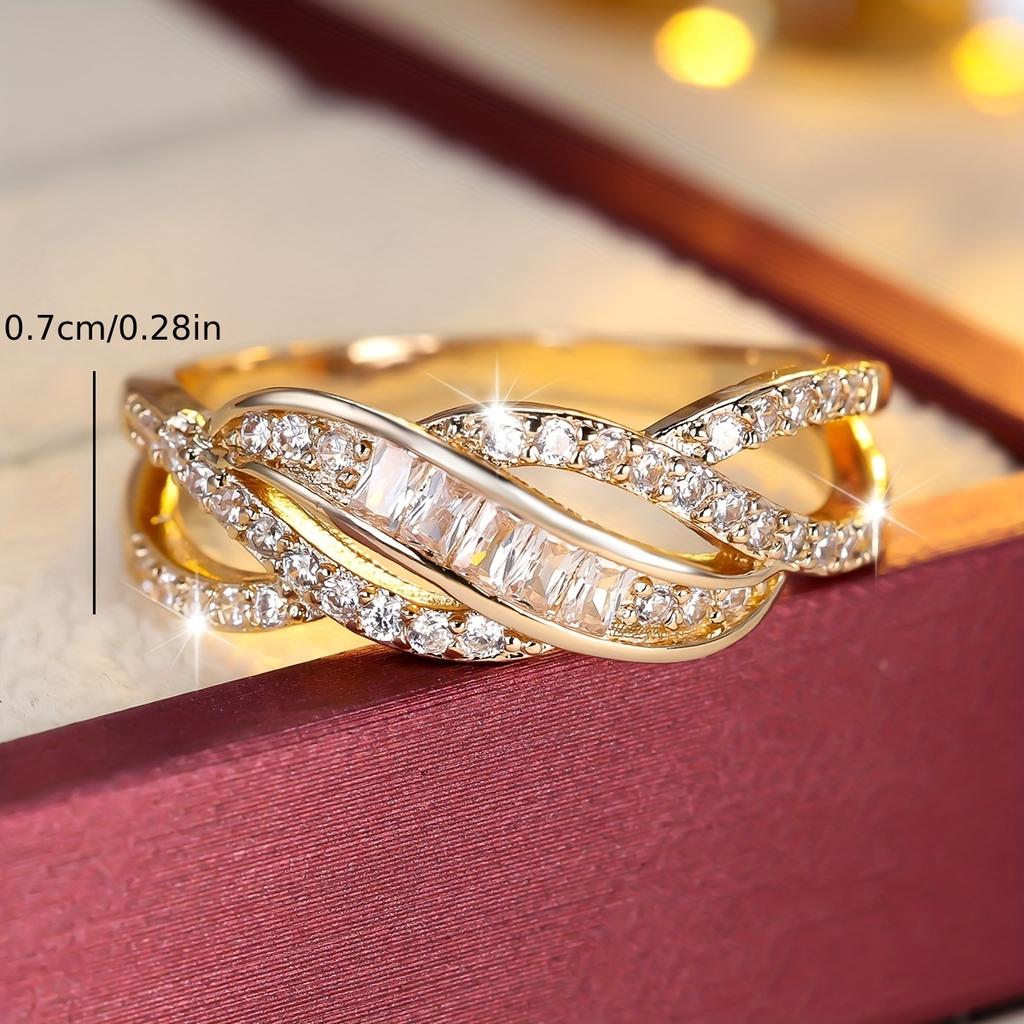 1A ring Elegant and sophisticated hollow-out zircon-inlaid ring with a high-end feel and exquisite texture for women