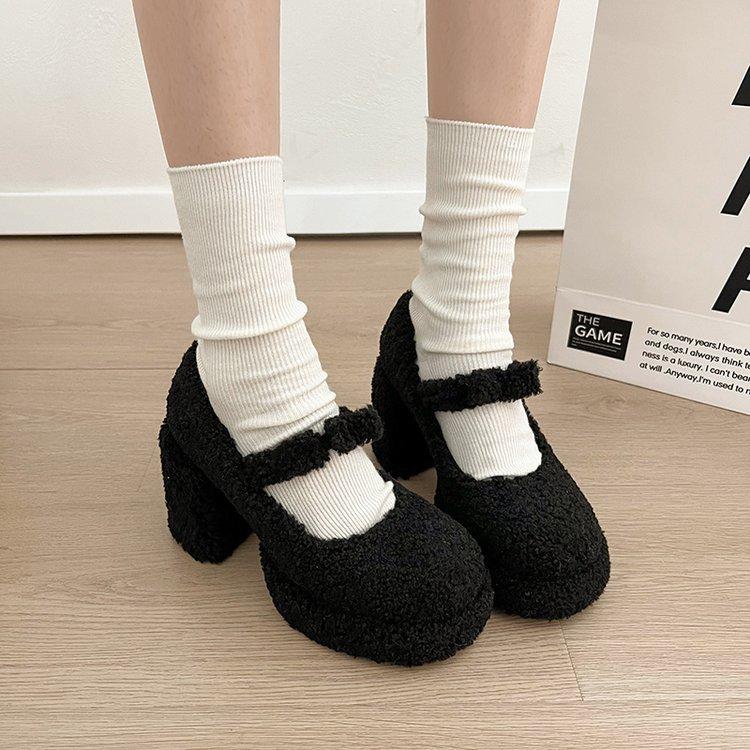 

Elegant and beautiful, trend-oriented! Thick heel light mouth high heel (6-8cm) one-word buckle strap single shoe 35 чёрный