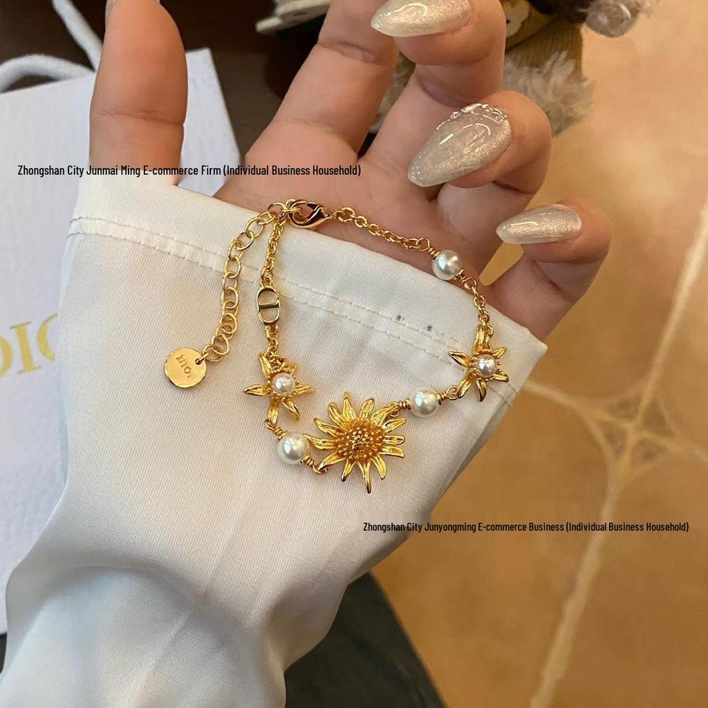 Sunflower Patchwork Pearl Bracelet & Earrings Set with Letter CD Design.