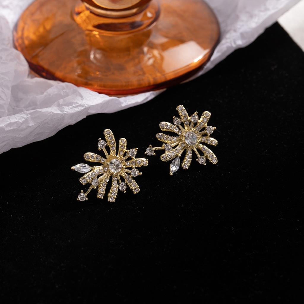 Fireworks Stud Earrings Women'S Light Luxury Niche High-End Autumn And Winter Temperament Earrings Niche Unique Design Ear Jewelry