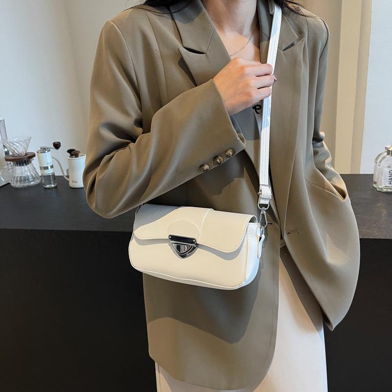 Foreign Casual Bag Women's 2025 New Trendy Spring and Summer Retro Messenger Bag Niche Design Solid Color Shoulder Small Square Bag