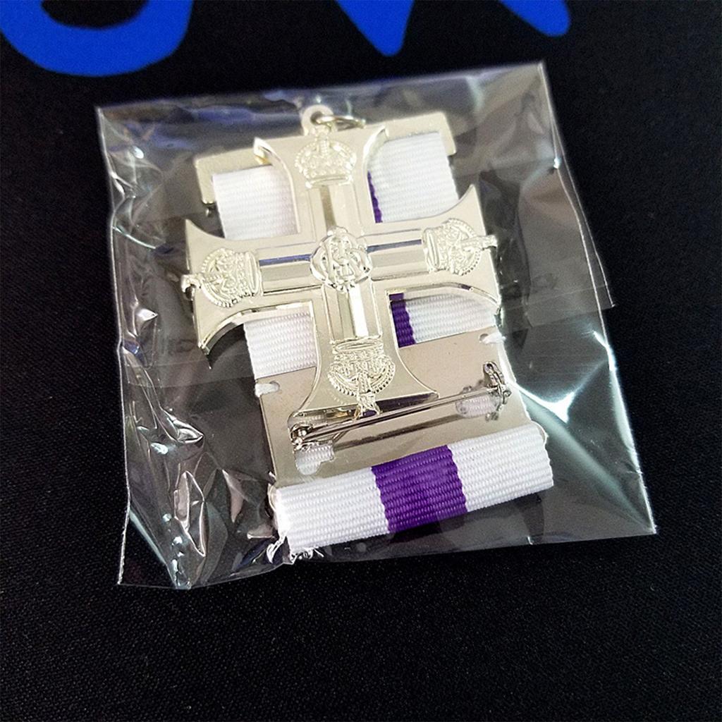 Kreuzanhänger Medaillen Abzeichen mit Band Brosche Anstecknadel Symbolisieren Glaube und Stärke für Uniform Kostüm Epauletten Medaillen