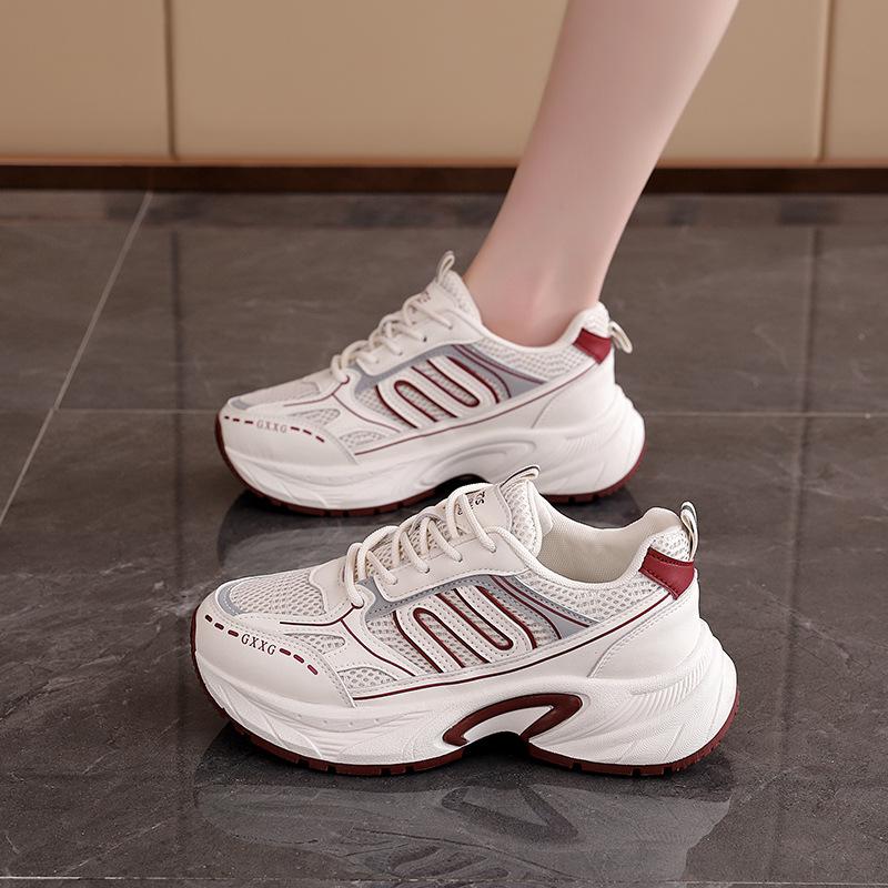 High-end dad shoes women's spring 2025 new stepping on shit soft sole showing feet small casual sports shoes women 2115