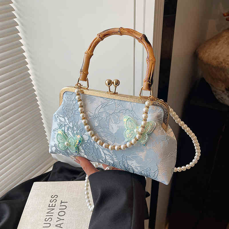 

Fashi 3D Butterfly Embroidered One Shoulder Bag Women Persalized Bamboo Handbag Elegant Pearl Chain Crossbody Bags for Party (20cm<Max Length<30cm) синий