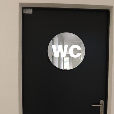 Beautiful Self-adhesive Attractive Sign Sticker Wall Decal for Hotel