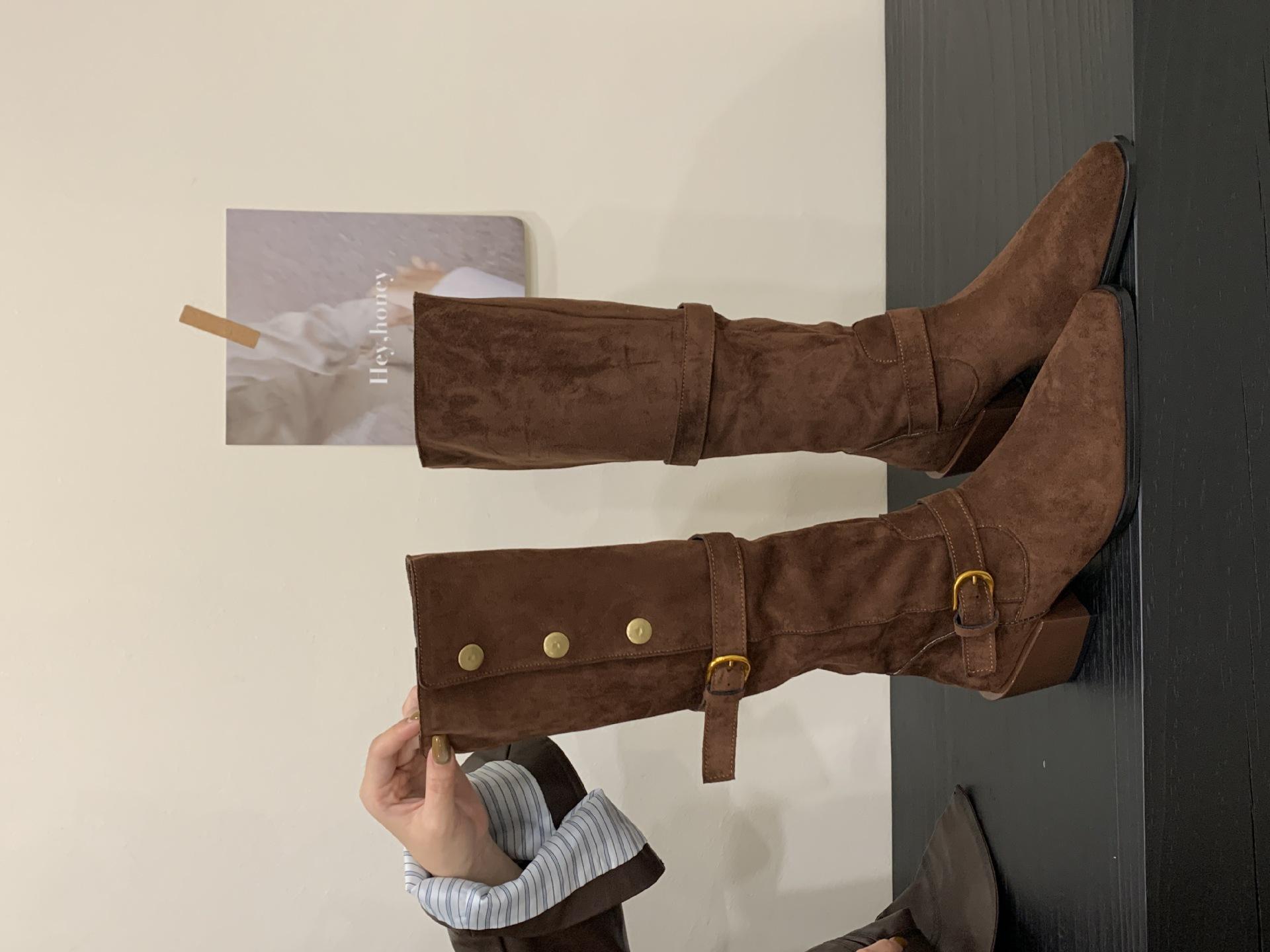 

But knee turning fur medium boots women s 2025 autumn and winter new European and American high boots stacking boots women s boots 39 коричневый