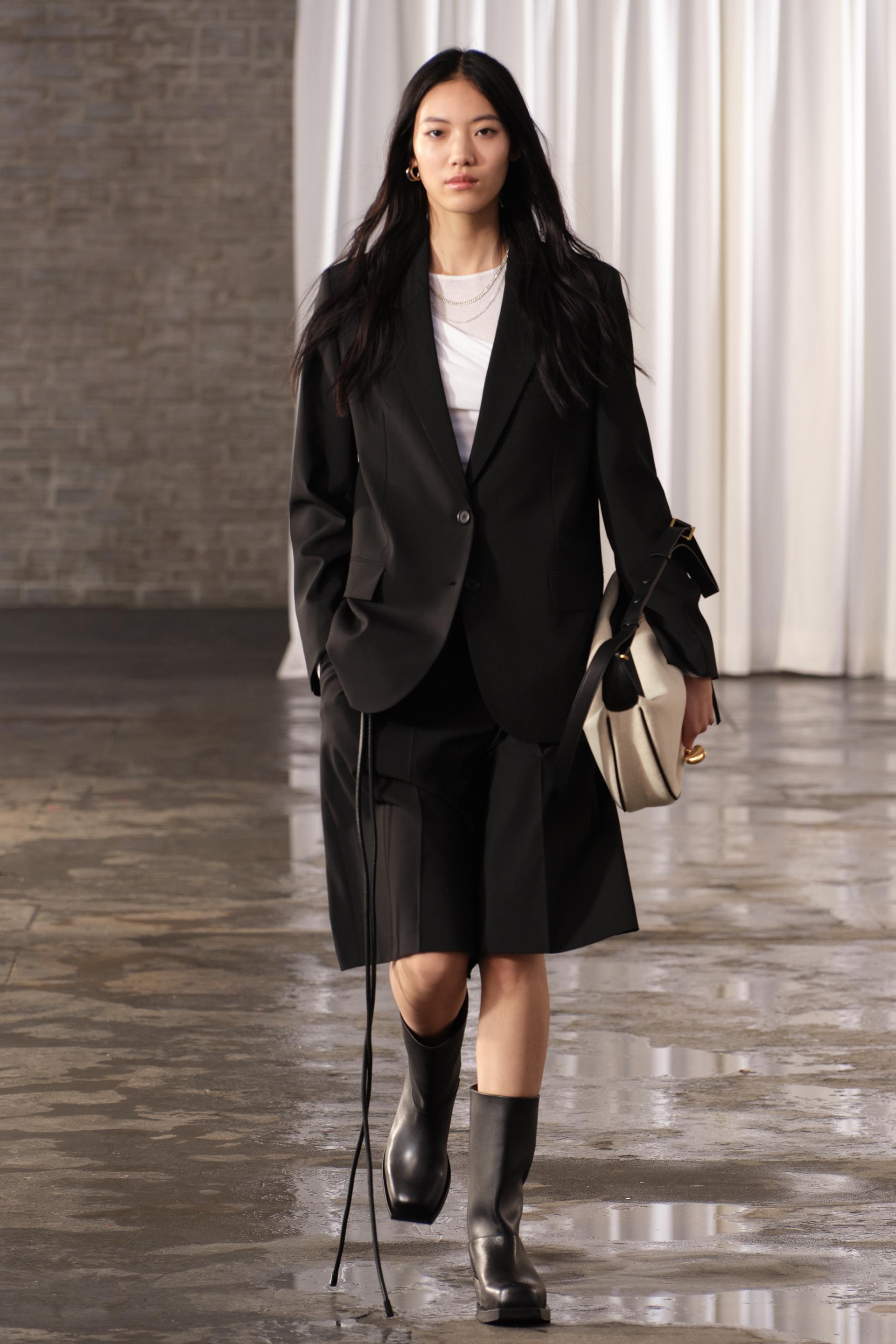 

ПИДЖАК ОВЕРСАЙЗ ИЗ ПОЛУШЕРСТИ ZW COLLECTION