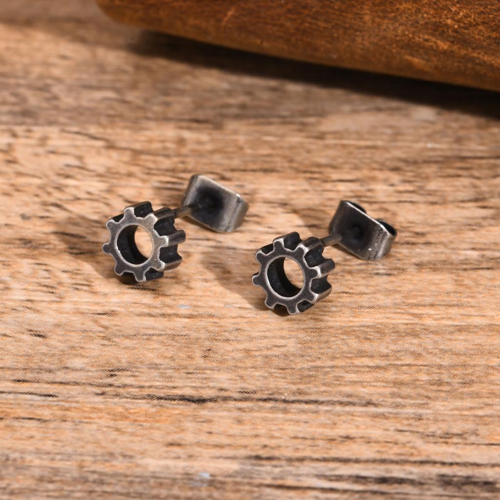 Stainless Steel Gear Stud Earrings for Men Boys,Retro Gray Ear Studs,Rock Punk Jewelry Anniversary Birthday Gifts