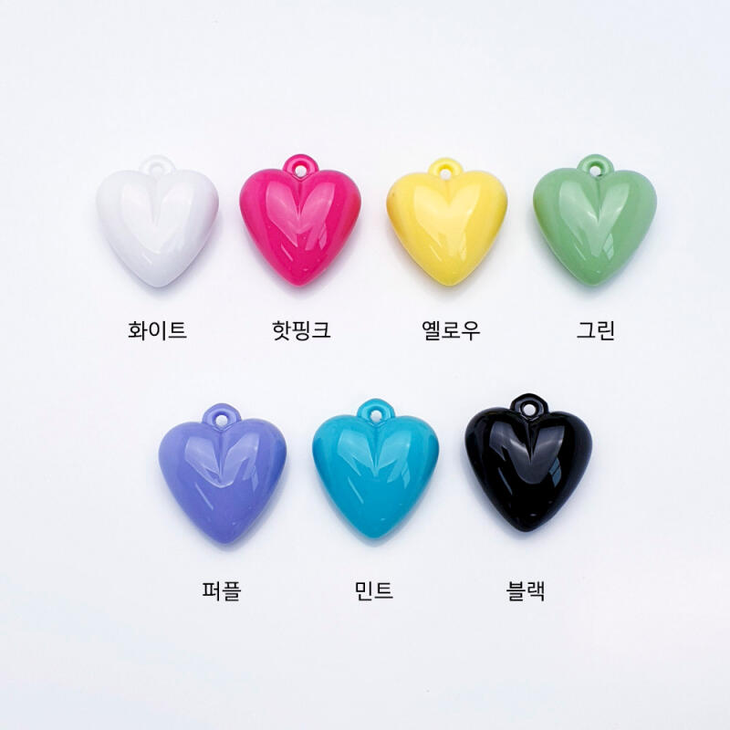 Colorful plump heart acrylic pendant keyring key holder material