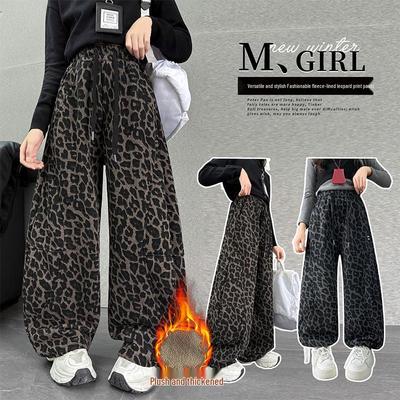 Girls' Fleece-Lined Leopard Print Cargo Pants - Fashionable Wide-Leg Street Dance Winter Wear