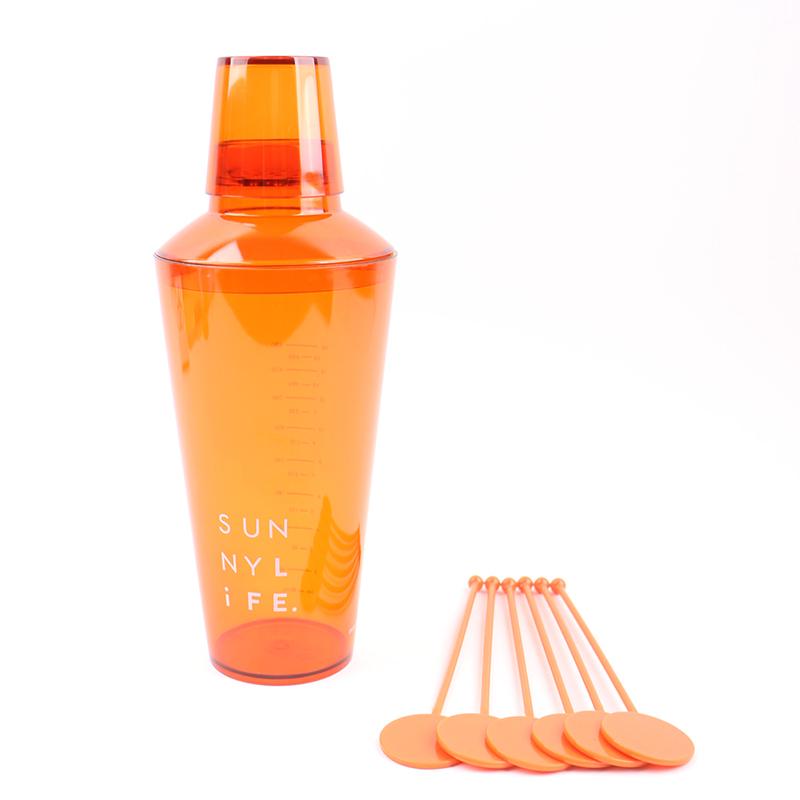 

Orange Plastic Shaker Set with 6 Stirring Sticks Modern and Stylish Cocktail Tool for Holiday Party & Barware помаранчевий