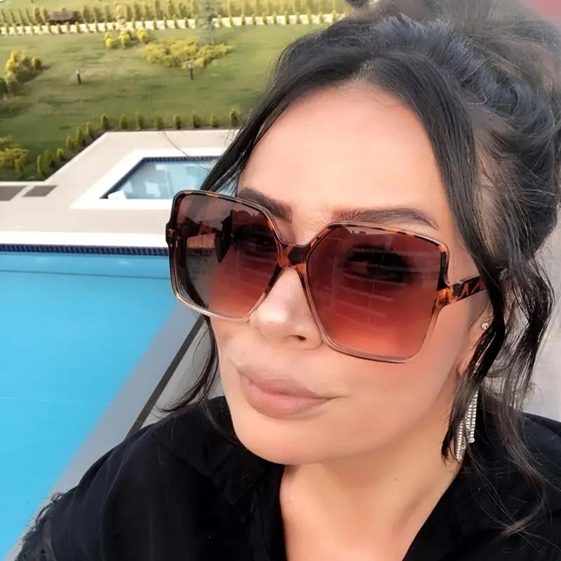 Gafas de sol cuadradas negras de gran tamaño para mujer, gafas de sol coloridas con montura grande, gafas de espejo para mujer, gafas unisex con degradado, gafas de sol estilo hip hop