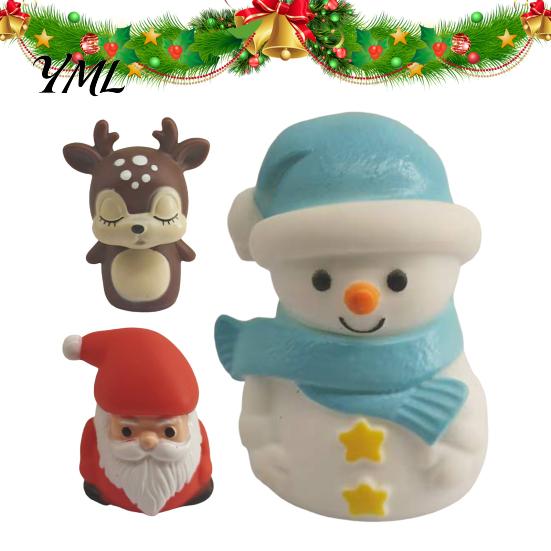Miniaturní vánoční sady postav Vinylové figurky, Roztomilý Santa Claus Sněhulák Sob Mini soška, Dárky pro děti Malé sváteční stolní dort