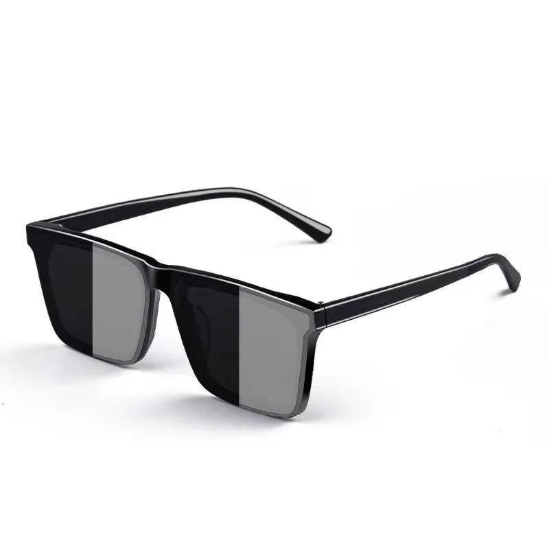New Square Fashionable Sunglasses Ins Sun Glasses Ladies and Gentleman Classical Shades for Outdoor Drive Leisure Travel