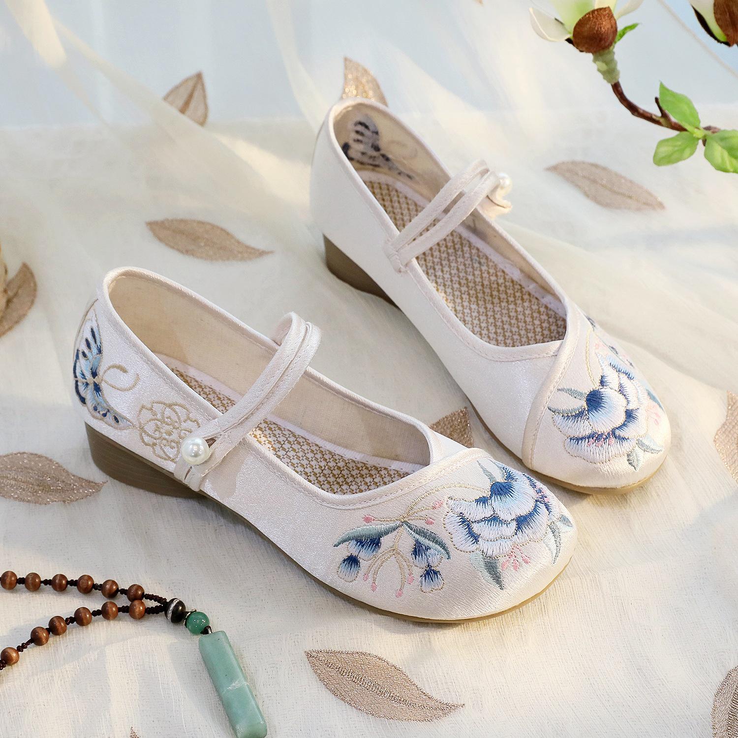 Биннин 2024 Ретро Китайское Ципао Вышитые Тканевые Туфли 34 белый