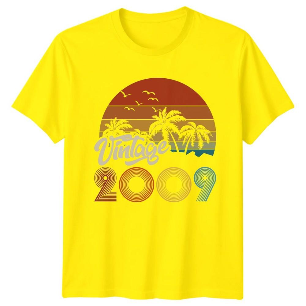 17th Birthday TShirt Vintage 2009 Birthday Party Gift Retro Tee For Unisex Unisex