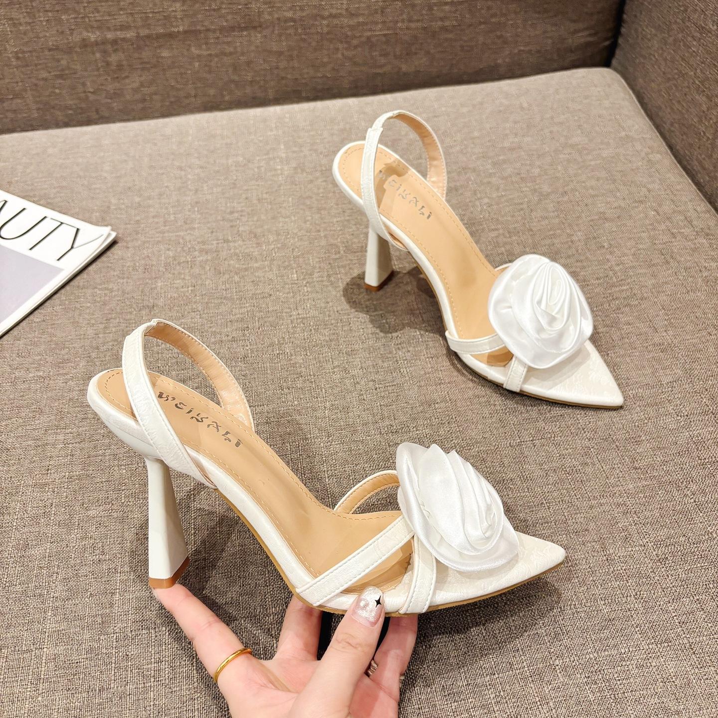 

Модная вечеринка женская обувь лето новая трансграничный стиль цветок сексуальный острый носок высокий каблук французские сандалии 41 белый