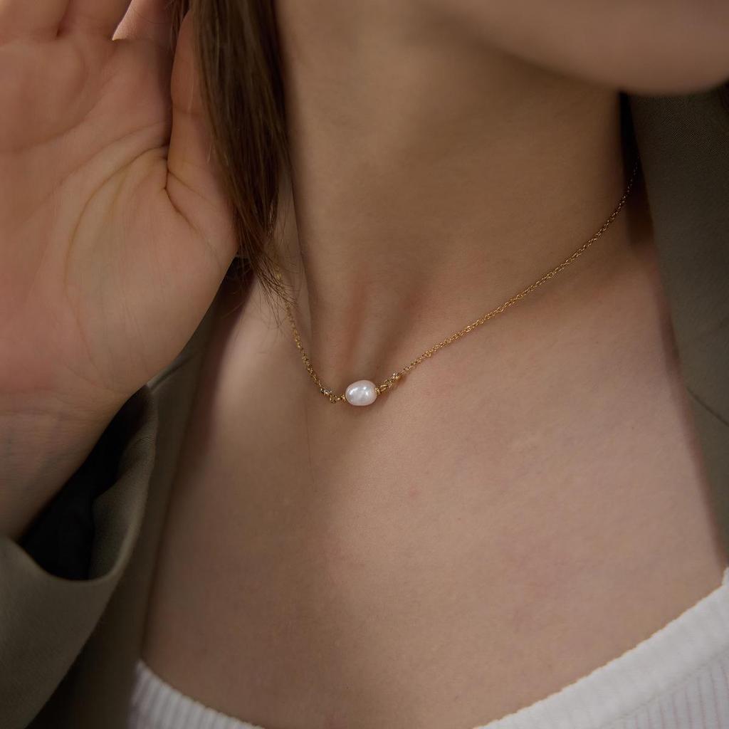 18K Gold Stainless Steel Necklace with Zircon and Pearl Pendant for Women - Everyday Versatile Style